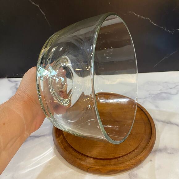 Dolphin vintage cheese server with dome teak base - Picture 4 of 4